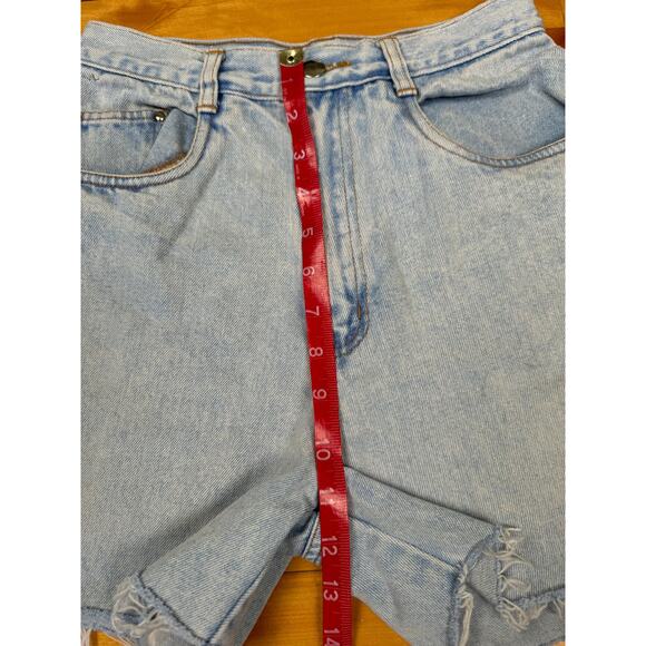 Vintage 90s Jean Shorts by Cristina, High Rise Light Wash Cutoff, W24", Fits 0-2 - Picture 10 of 10